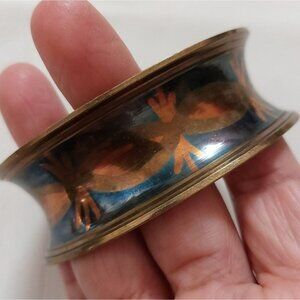 Vintage Southwestern Style Print Concave Curved Brass Bangle
